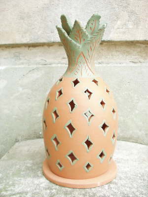 pineapple candle light  O37